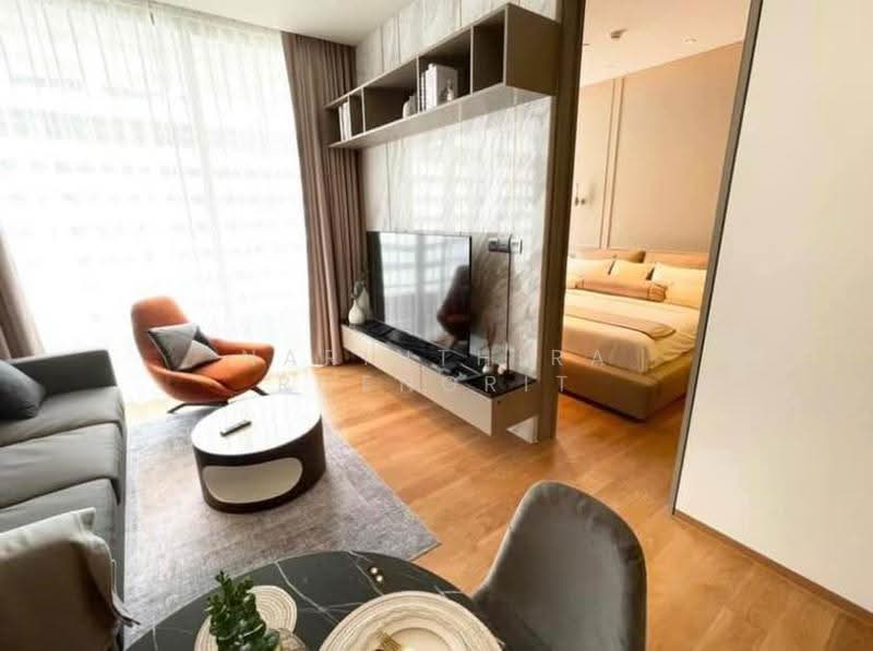 Saladaeng One, Bangkok, Sala Daeng 1 Alley, Silom, Bang Rak, Bangkok, 1 Bedroom, 50 sqm, Condo For Rent, by Narinthira Roengrit, 500529914 - DDproperty.com