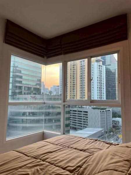 The Parkland Grand Asoke-Phetchaburi, Bangkok, 1811 Phetchaburi Rd, Bang Kapi, Huai Khwang, Bangkok, 2 Bedrooms, 62 sqm, Condo For Rent, by Kittipob Kittipanuwongkul, 500529918 - DDproperty.com