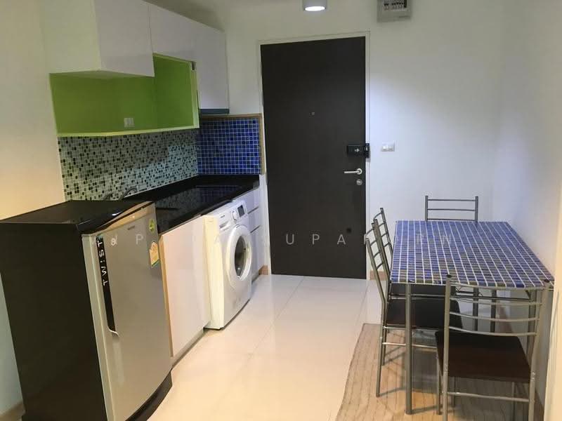 Chateau In Town Phaholyothin 32, Bangkok, 640 Soi Thanon Sena Nikhom 1, Phaholyothin Road, Sena Nikhom, Chatuchak, Bangkok, 1 Bedroom, 30 sqm, Condo For Sale, by Vipada Supaporn, 500529921 - DDproperty.com