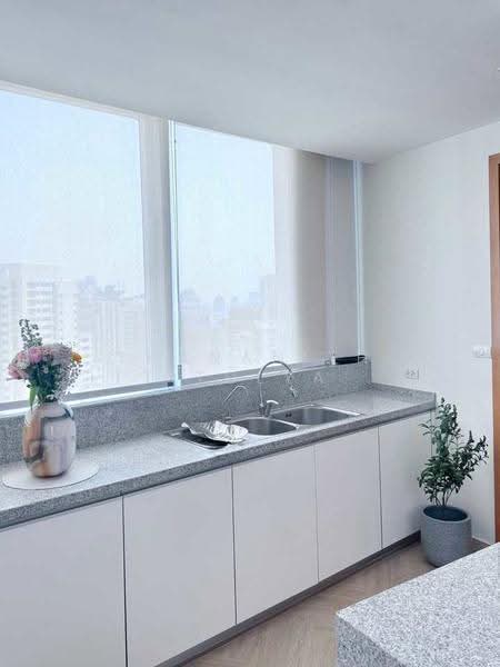 Millennium Residence, Bangkok, Sukhumvit Road, Khlong Toei, Bangkok, 3 Bedrooms, 146 sqm, Condo For Sale, by Thananith Ittitulyapong, 500529922 - DDproperty.com