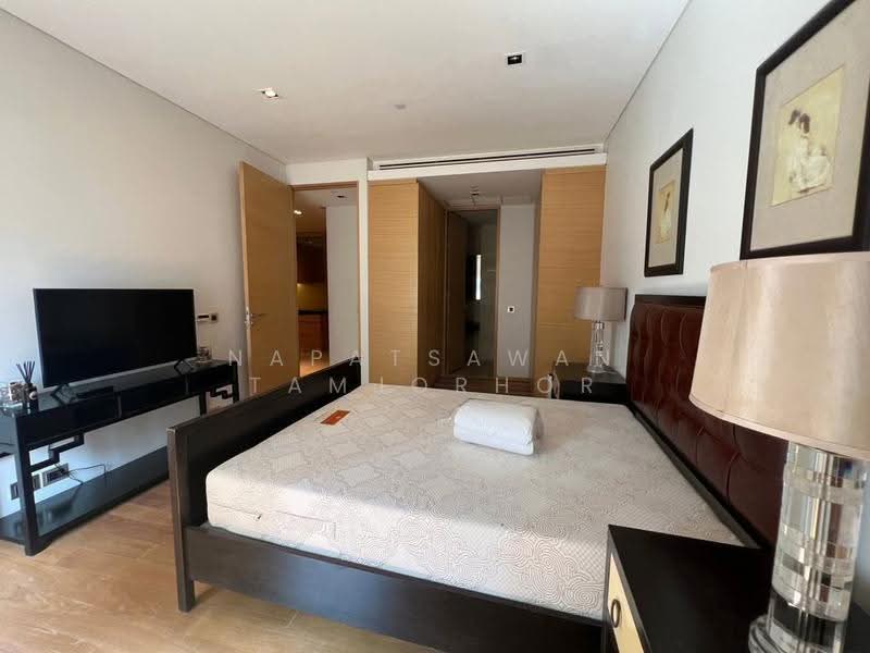 Saladaeng Residences, Bangkok, 29/1 North Sathorn Road, Silom, Bang Rak, Bangkok, 1 Bedroom, 61 sqm, Condo For Sale, by Napatsawan Tamjorhor, 500529961 - DDproperty.com