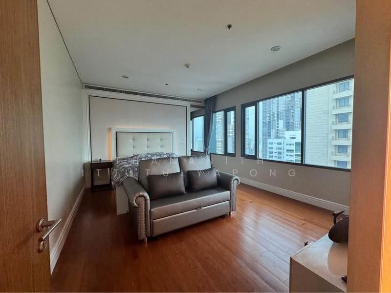 Bright Sukhumvit 24, Bangkok, Sukhumvit 24 Alley, Khong Tan, Khlong Toei, Bangkok, 3 Bedrooms, 180 sqm, Condo For Rent, by Thananith Ittitulyapong, 500529976 - DDproperty.com