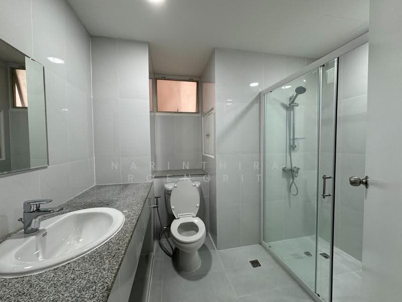 Tai Ping Towers, Bangkok, 582 Soi Sukhumvit 63, Khlong Tan Nua, Watthana, Bangkok, 3 Bedrooms, 120 sqm, Condo For Rent, by Narinthira Roengrit, 500529996 - DDproperty.com