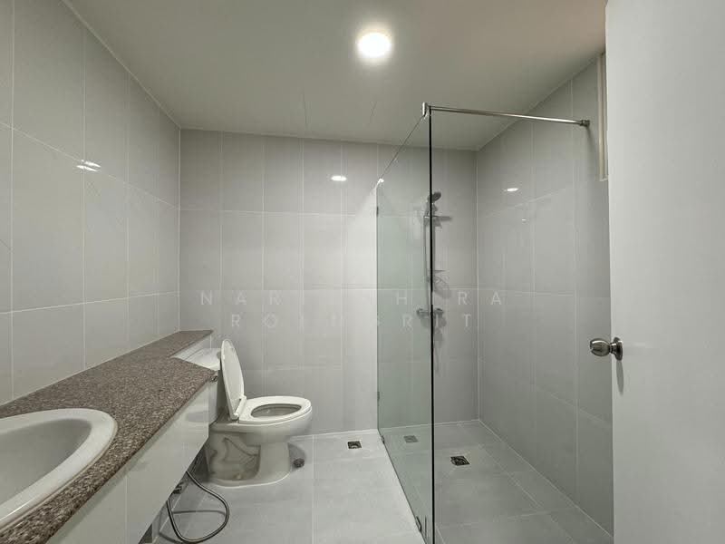 Tai Ping Towers, Bangkok, 582 Soi Sukhumvit 63, Khlong Tan Nua, Watthana, Bangkok, 3 Bedrooms, 120 sqm, Condo For Rent, by Narinthira Roengrit, 500529996 - DDproperty.com