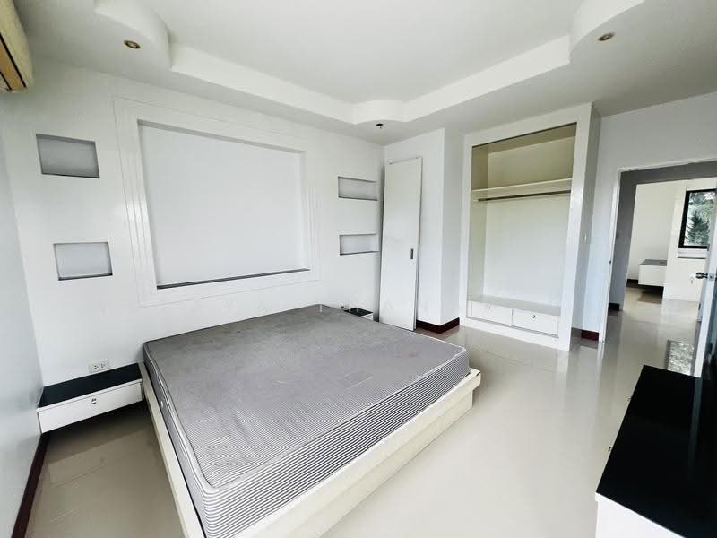 2-Story Townhome, Patta Town Village, Nongprue, Chonburi, Chon Buri (Pattaya), Nong Pru, Bang Lamung (Pattaya), Chon Buri (Pattaya), 2 Bedrooms, 130 sqm, Townhouse For Sale, by Kulaya Thanapura, 500530001 - DDproperty.com