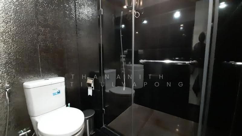 Rhythm Sukhumvit 36-38, Bangkok, 55 Soi Sukhumvit 36, Sukhumvit Road, Phra Kanong, Khlong Toei, Bangkok, 2 Bedrooms, 56 sqm, Condo For Sale, by Thananith Ittitulyapong, 500530004 - DDproperty.com