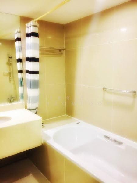 The Trendy, Bangkok, 10 Soi Sukhumvit 13, Khlongtoei Nua, Watthana, Bangkok, 1 Bedroom, 35 sqm, Condo For Rent, by Tarit Chinsomboon, 500530015 - DDproperty.com