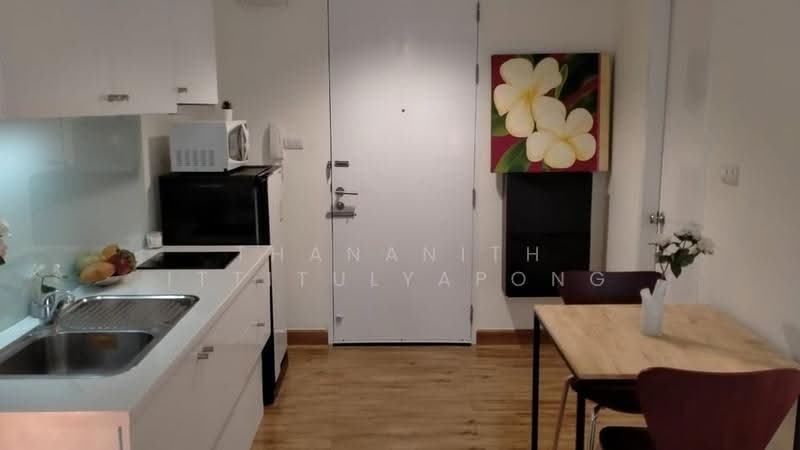 J.W. Boulevard Srivara, Bangkok, Srivara Road, Phlapphla, Wang Thonglang, Bangkok, 1 Bedroom, 30 sqm, Condo For Sale, by Thananith Ittitulyapong, 500530020 - DDproperty.com