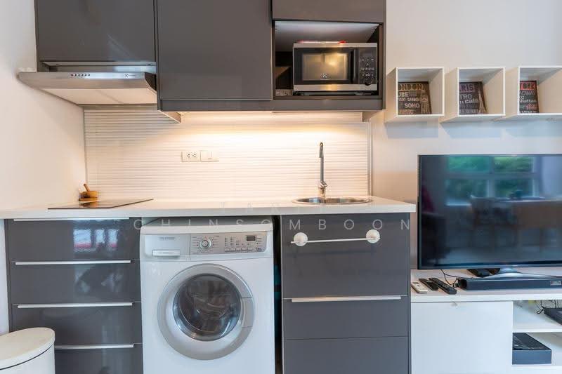 The Clover Thonglor Residence, Bangkok, Soi Sukhumvit 55, Khlong Tan Nua, Watthana, Bangkok, 1 Bedroom, 37 sqm, Condo For Rent, by Tarit Chinsomboon, 500530031 - DDproperty.com