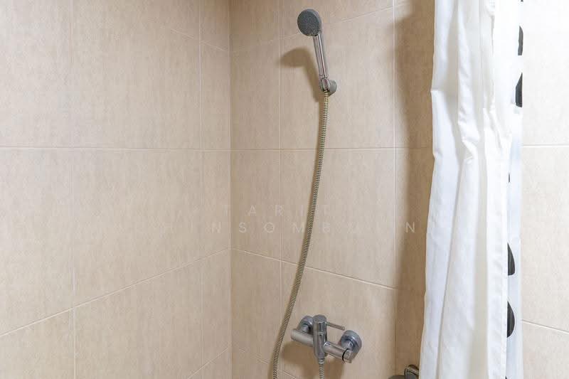 The Clover Thonglor Residence, Bangkok, Soi Sukhumvit 55, Khlong Tan Nua, Watthana, Bangkok, 1 Bedroom, 37 sqm, Condo For Rent, by Tarit Chinsomboon, 500530031 - DDproperty.com