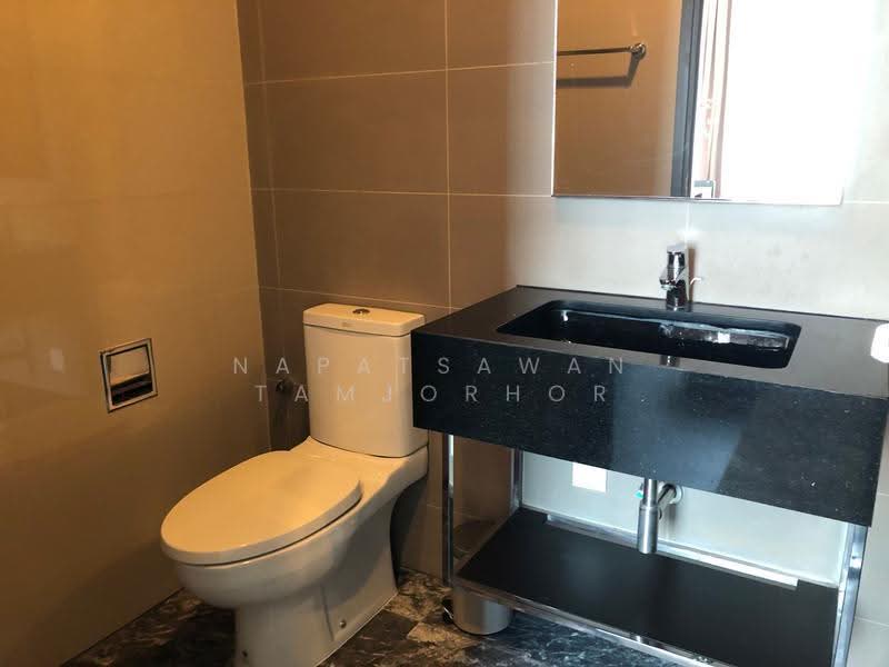 The Edge Sukhumvit 23, Bangkok, 6 Soi Sukhumvit 23, Khlongtoei Nua, Watthana, Bangkok, 1 Bedroom, 42 sqm, Condo For Sale, by Napatsawan Tamjorhor, 500530041 - DDproperty.com