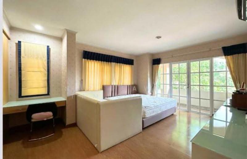 บ้าน 4-ห้องนอน, กรุงเทพ, บางนาเหนือ, บางนา, กรุงเทพ, 220 ตร.ม., บ้านเดี่ยว ขาย, โดย Napatsawan Tamjorhor, 500530051 - DDproperty.com