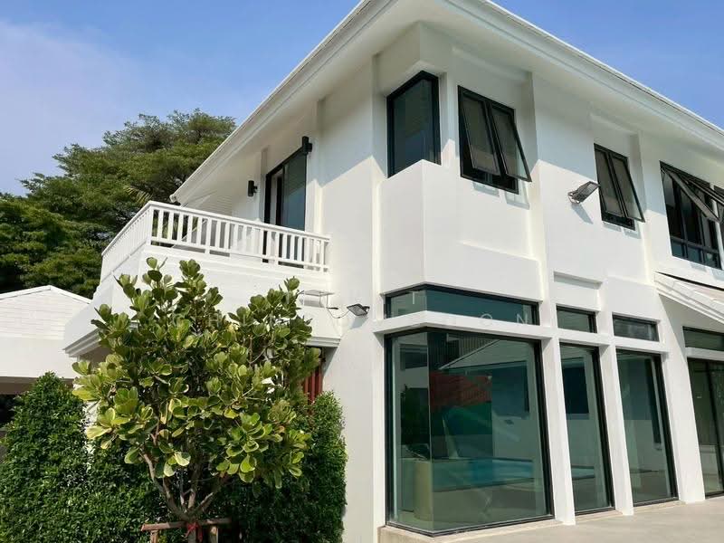 Panya Pattanakarn Village, Bangkok, Soi Phatthanakarn 30, Suan Luang, Bangkok, 4 Bedrooms, 600 sqm, Single Detached House For Rent, by Tarit Chinsomboon, 500530058 - DDproperty.com