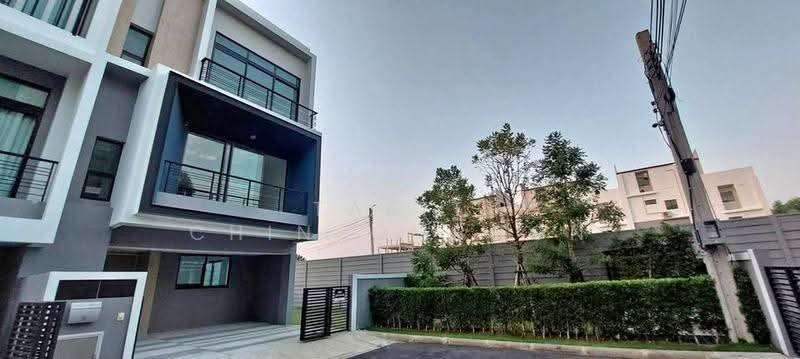 Nirvana DEFINE Krungthep Kreetha, Bangkok, Srinakarin-Romklao Road, Hua Mak, Bang Kapi, Bangkok, 3 Bedrooms, 203 sqm, Townhouse For Rent, by Tarit Chinsomboon, 500530099 - DDproperty.com