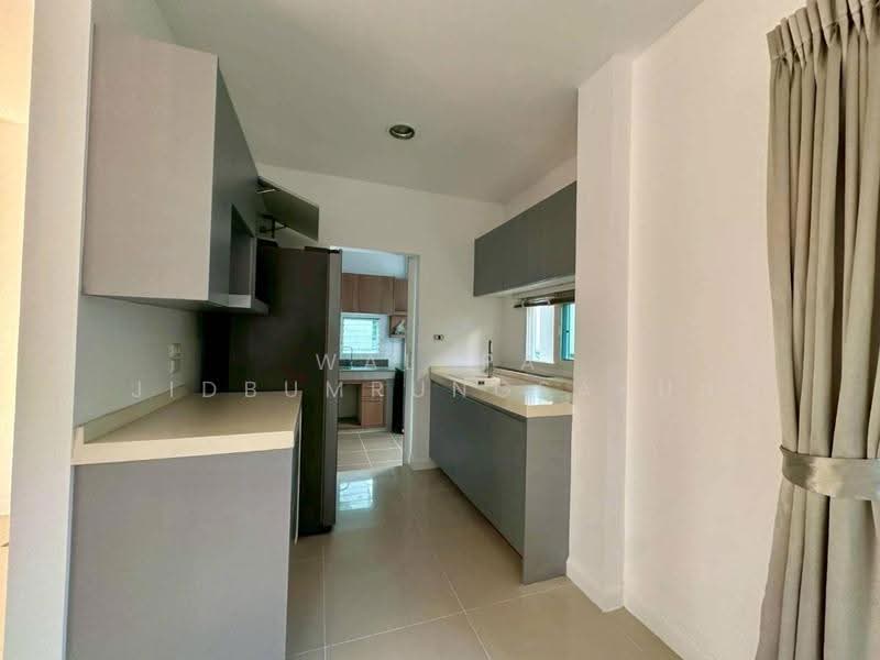 undefined, Bangkok, Dok Mai, Prawet, Bangkok, 4 Bedrooms, 208 sqm, Single Detached House For Rent, by Walapa Jidbumrungsakun, 500530102 - DDproperty.com