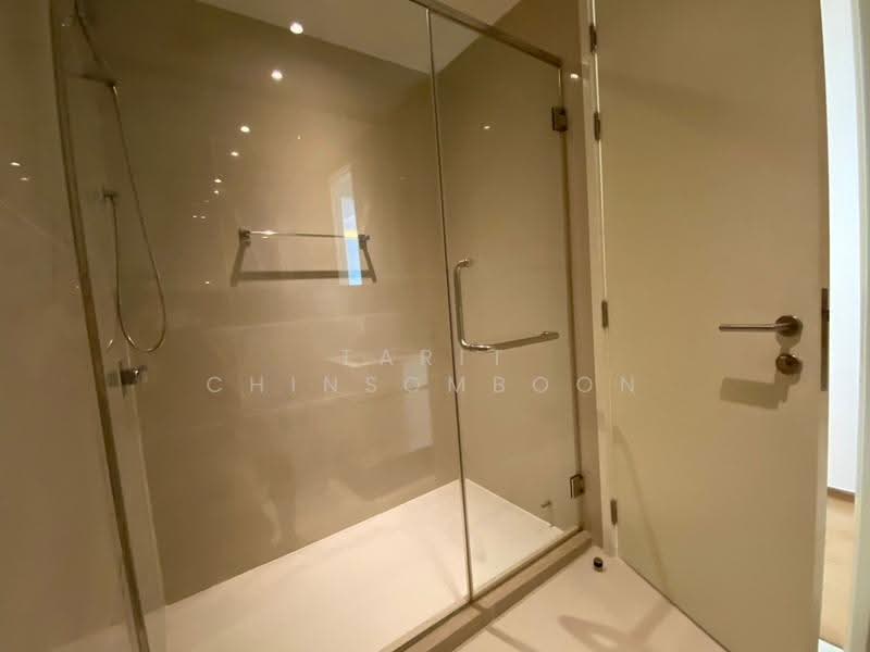 H Sukhumvit 43, Bangkok, 28 Sukhumvit 34 Road, Khlong Tan Nua, Watthana, Bangkok, 2 Bedrooms, 75 sqm, Condo For Rent, by Tarit Chinsomboon, 500530106 - DDproperty.com