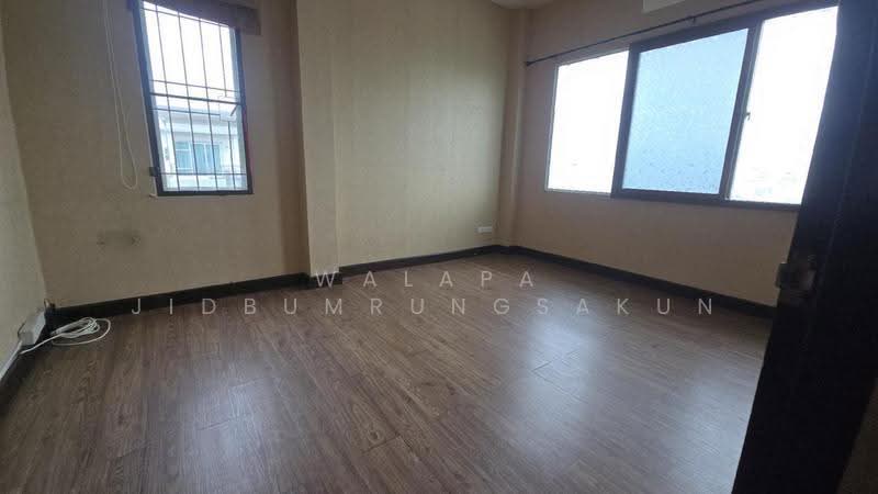 Town Avenue Rama 9, Bangkok, Soi Krungthep Kreetha 7, Hua Mak, Bang Kapi, Bangkok, 4 Bedrooms, 382 sqm, Townhouse For Rent, by Walapa Jidbumrungsakun, 500530114 - DDproperty.com