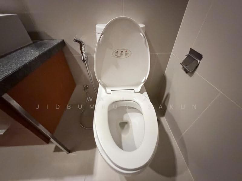 Villa Sathorn, Bangkok, 5 KrungThonBuri Road, Khlong Ton Sai, Khlong San, Bangkok, 2 Bedrooms, 83 sqm, Condo For Rent, by Walapa Jidbumrungsakun, 500530119 - DDproperty.com