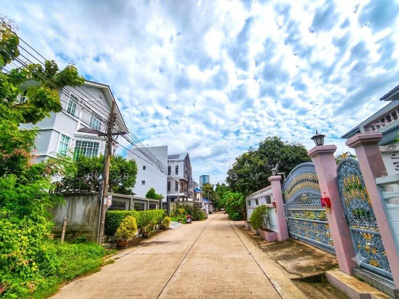 ซอย ลาซาล 61, Bangkok, Bang Na, Bangkok, 4 Bedrooms, 252 sqm, Single Detached House For Sale, by Pimlada Lertritrungmanee, 500530130 - DDproperty.com