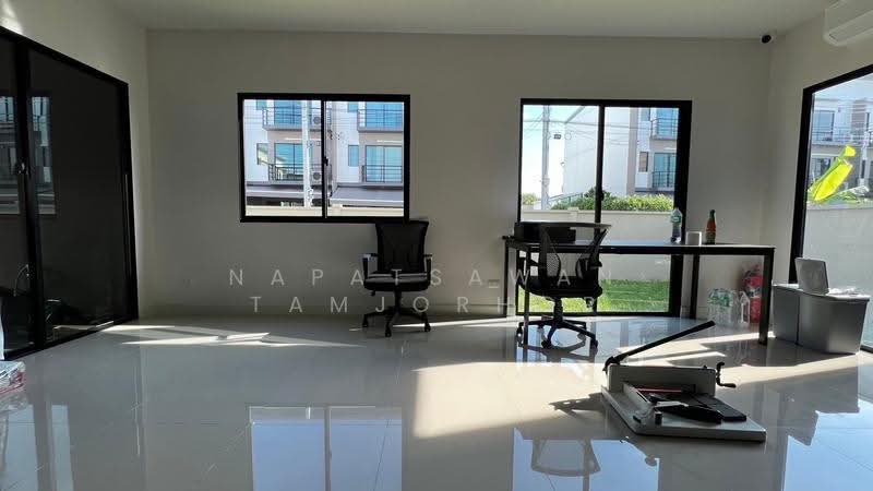 Baan Klang Muang Srinakarin – Onnut : บ้านกลางเมือง ศรีนครินทร์ – อ่อนนุช, กรุงเทพ, 174 ซอย อ่อนนุช 70/1, ประเวศ, กรุงเทพ, 120 ตร.ม., ทาวน์เฮ้าส์ ขาย, โดย Napatsawan Tamjorhor, 500530154 - DDproperty.com