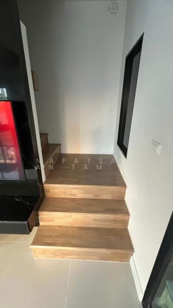 Baan Klang Muang Srinakarin – Onnut, Bangkok, 174 Soi On Nut 70/1, Prawet, Bangkok, 3 Bedrooms, 120 sqm, Townhouse For Sale, by Napatsawan Tamjorhor, 500530154 - DDproperty.com