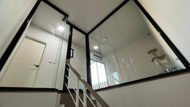 Baan Klang Muang Srinakarin – Onnut, Bangkok, 174 Soi On Nut 70/1, Prawet, Bangkok, 3 Bedrooms, 120 sqm, Townhouse For Sale, by Napatsawan Tamjorhor, 500530154 - DDproperty.com