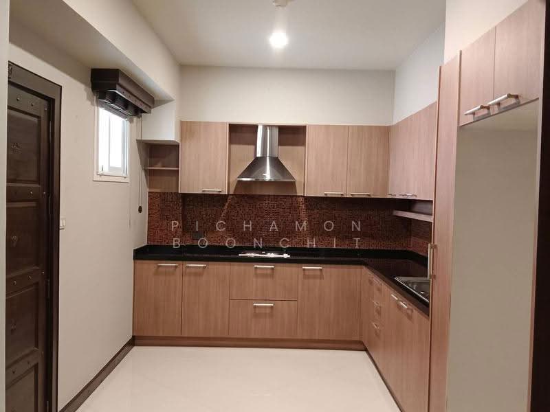 Tara Ruen Ake, Bangkok, 17 Soi Ramkhamhaeng 43/1, Phlapphla, Wang Thonglang, Bangkok, 2 Bedrooms, 142 sqm, Condo For Sale, by Pichamon Boonchit, 500530160 - DDproperty.com