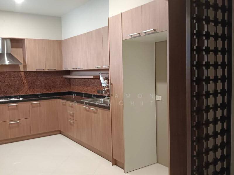 Tara Ruen Ake, Bangkok, 17 Soi Ramkhamhaeng 43/1, Phlapphla, Wang Thonglang, Bangkok, 2 Bedrooms, 142 sqm, Condo For Sale, by Pichamon Boonchit, 500530160 - DDproperty.com