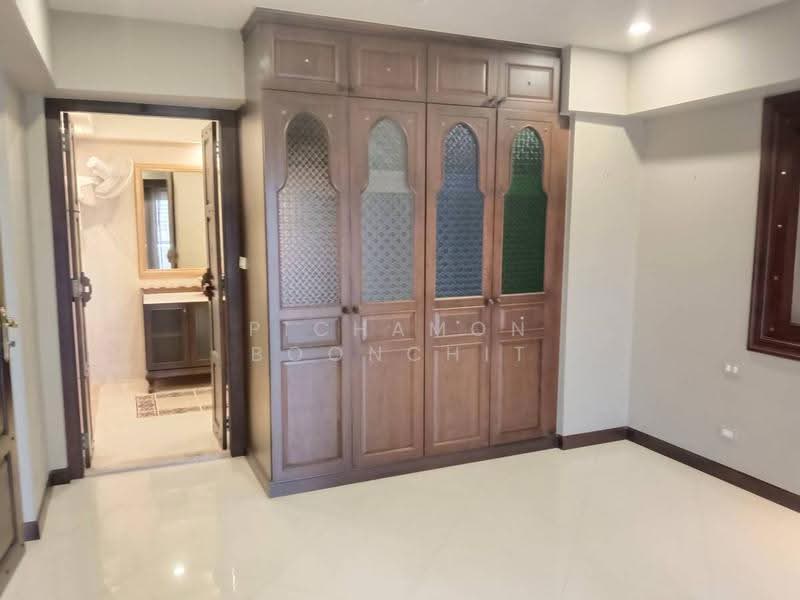 Tara Ruen Ake, Bangkok, 17 Soi Ramkhamhaeng 43/1, Phlapphla, Wang Thonglang, Bangkok, 2 Bedrooms, 142 sqm, Condo For Sale, by Pichamon Boonchit, 500530160 - DDproperty.com