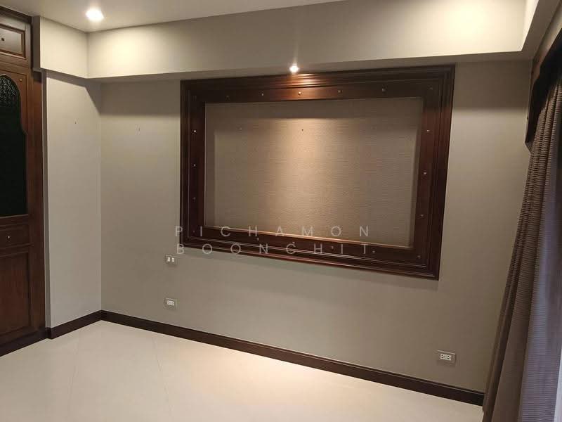 Tara Ruen Ake, Bangkok, 17 Soi Ramkhamhaeng 43/1, Phlapphla, Wang Thonglang, Bangkok, 2 Bedrooms, 142 sqm, Condo For Sale, by Pichamon Boonchit, 500530160 - DDproperty.com