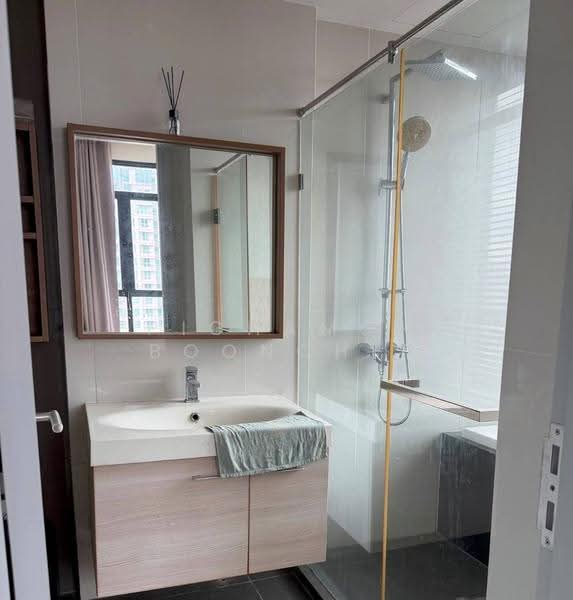 The Capital Ekamai-Thonglor, Bangkok, 2898 New Petchaburi Rd, Bang Kapi, Huai Khwang, Bangkok, 2 Bedrooms, 56 sqm, Condo For Sale, by Pichamon Boonchit, 500530176 - DDproperty.com