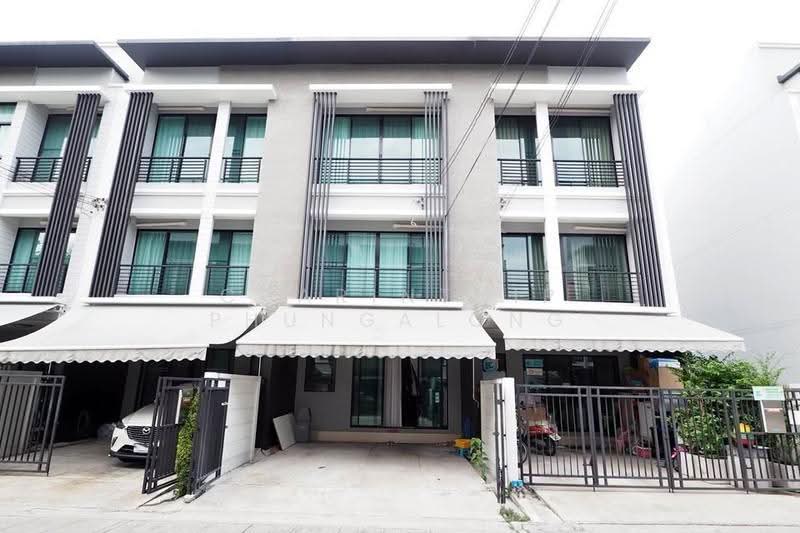 Baan Klang Muang Rama 9-Ramkhmahaeng : บ้านกลางเมือง พระราม 9-รามคำแหง, กรุงเทพ, ซอย รามคำแหง 39, พลับพลา, วังทองหลาง, กรุงเทพ, 149 ตร.ม., ทาวน์เฮ้าส์ ให้เช่า, โดย Charinthip Phungalong, 500530186 - DDproperty.com