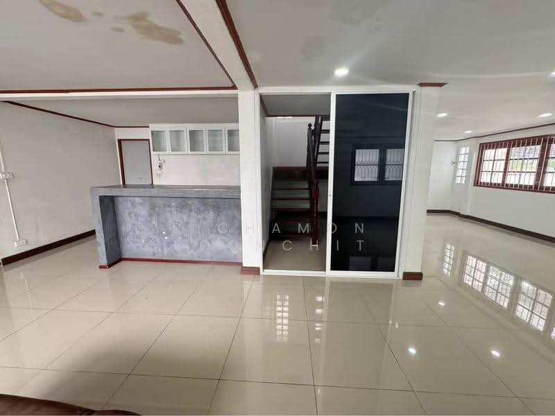 undefined, Bangkok, Suan Luang, Bangkok, 5 Bedrooms, 377 sqm, Single Detached House For Sale, by Pichamon Boonchit, 500530200 - DDproperty.com