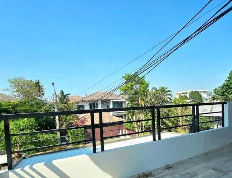 Habitia Panyaintra 2, Bangkok, Panya Inthra Road, Sam Wa Tawan Tok, Khlong Sam Wa, Bangkok, 4 Bedrooms, 290 sqm, Single Detached House For Sale, by Pichamon Boonchit, 500530202 - DDproperty.com
