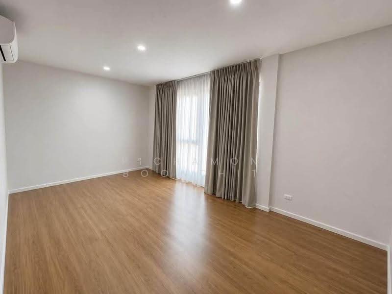 undefined, Bangkok, Chong Nonsi, Yan Nawa, Bangkok, 4 Bedrooms, 218 sqm, Single Detached House For Sale, by Pichamon Boonchit, 500530224 - DDproperty.com