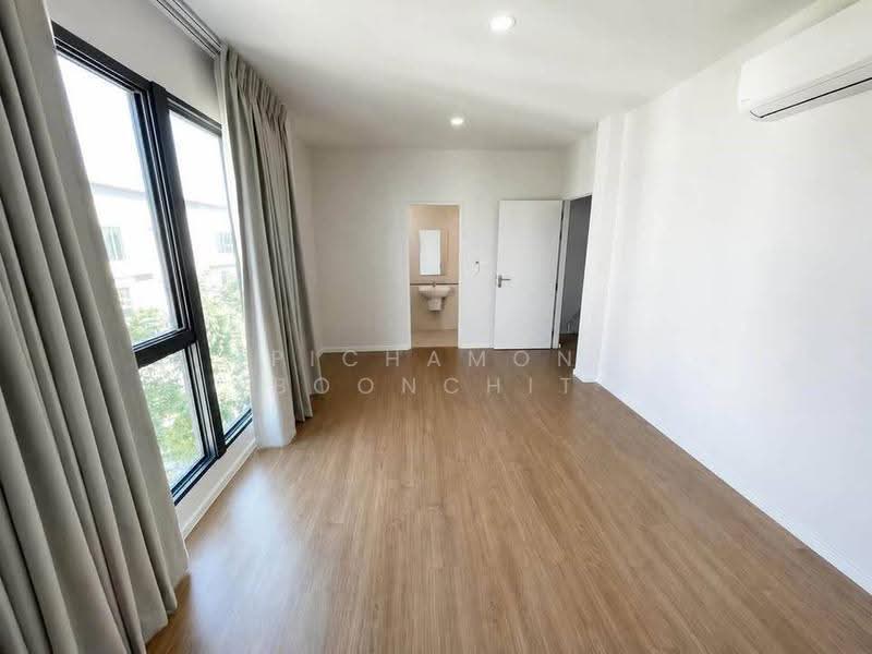 undefined, Bangkok, Chong Nonsi, Yan Nawa, Bangkok, 4 Bedrooms, 218 sqm, Single Detached House For Sale, by Pichamon Boonchit, 500530224 - DDproperty.com
