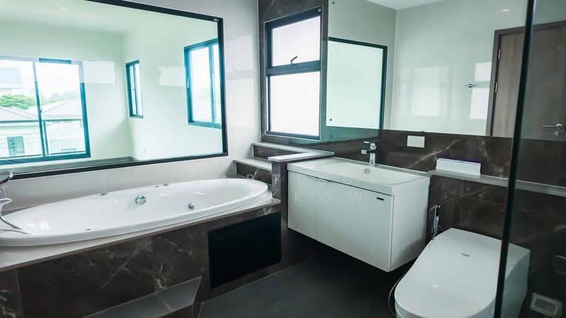 undefined, Phuket, Kathu, Kathu, Phuket, 4 Bedrooms, 292 sqm, Single Detached House For Sale, by Keartisuk Sookkow, 500530241 - DDproperty.com