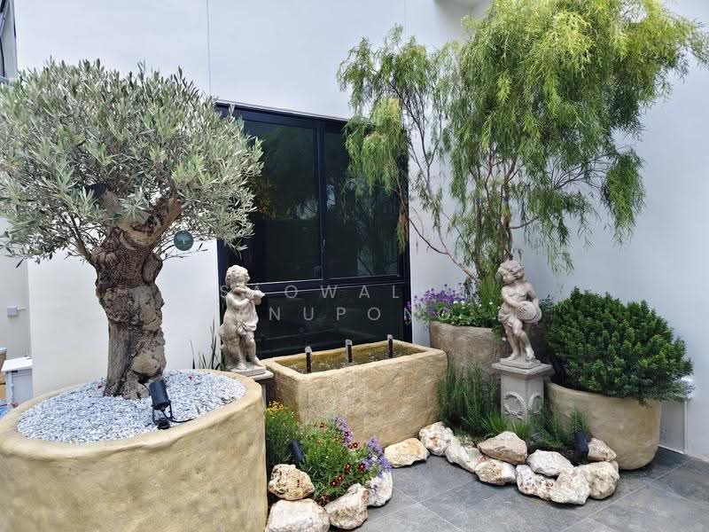 Loet Ubon Village Phahonyothin 52, Bangkok, Soi 3 Phahon Yothin 52 Yeak 45, Khlong Tanon, Sai Mai, Bangkok, 4 Bedrooms, 190 sqm, Single Detached House For Sale, by Saowaluk Anupong, 500530243 - DDproperty.com
