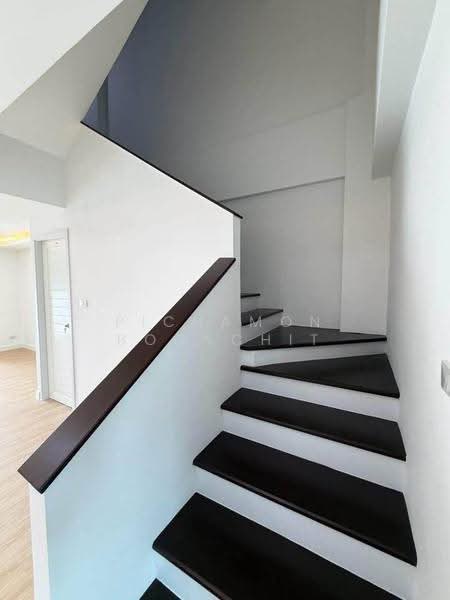บ้าน 4-ห้องนอน, กรุงเทพ, พลับพลา, วังทองหลาง, กรุงเทพ, 200 ตร.ม., บ้านเดี่ยว ขาย, โดย Pichamon Boonchit, 500530251 - DDproperty.com