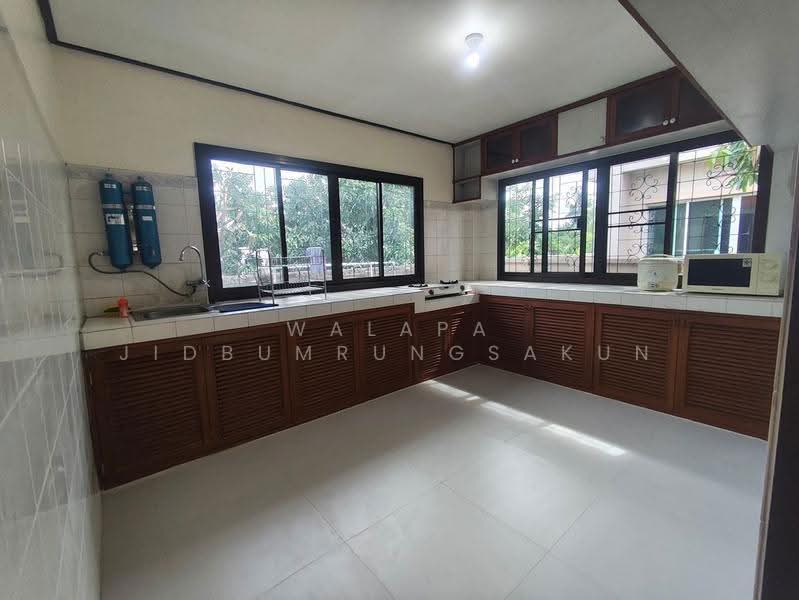 บ้าน 5-ห้องนอน, กรุงเทพ, คันนายาว, กรุงเทพ, 4 ตร.ม., บ้านเดี่ยว ให้เช่า, โดย Walapa Jidbumrungsakun, 500530256 - DDproperty.com