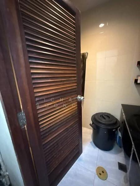 2-BR House, Bangkok, Lat Phrao, Bangkok, 2 Bedrooms, 224 sqm, Single Detached House For Sale, by Pichamon Boonchit, 500530296 - DDproperty.com