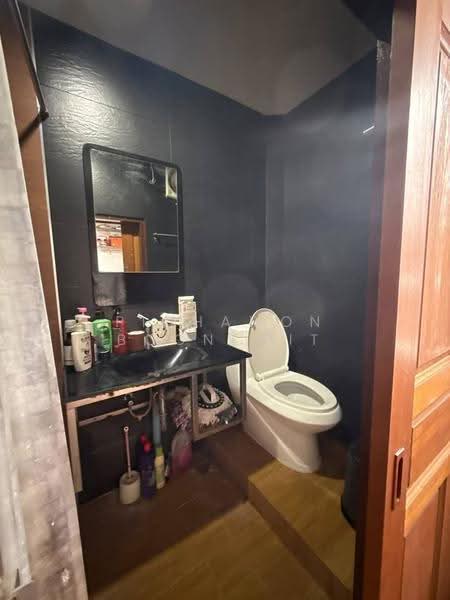 2-BR House, Bangkok, Lat Phrao, Bangkok, 2 Bedrooms, 224 sqm, Single Detached House For Sale, by Pichamon Boonchit, 500530296 - DDproperty.com
