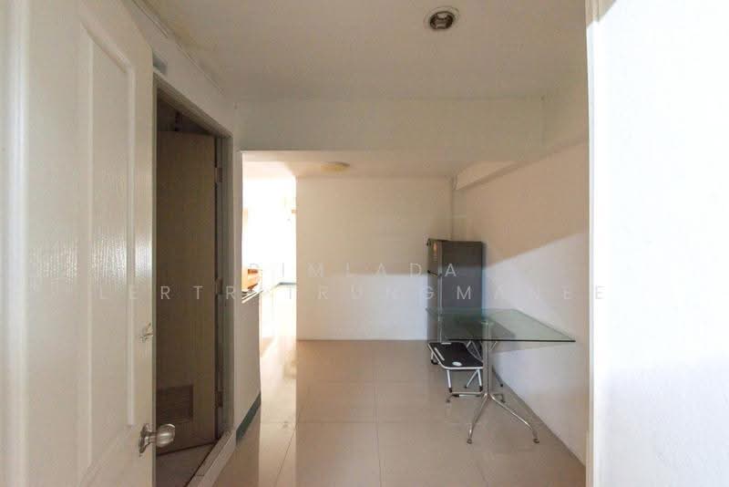 Family Condominium : แฟมิลี่ คอนโด, กรุงเทพ, ถนนสุทธิสารวินิจฉัย, สามเสนใน, พญาไท, กรุงเทพ, 65 ตร.ม., คอนโด ขาย, โดย Pimlada Lertritrungmanee, 500530309 - DDproperty.com