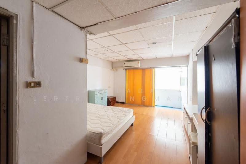 Family Condominium, Bangkok, Sutthisan Winitchai Road, Samsen Nai, Phaya Thai, Bangkok, 1 Bedroom, 26 sqm, Condo For Sale, by Pimlada Lertritrungmanee, 500530311 - DDproperty.com