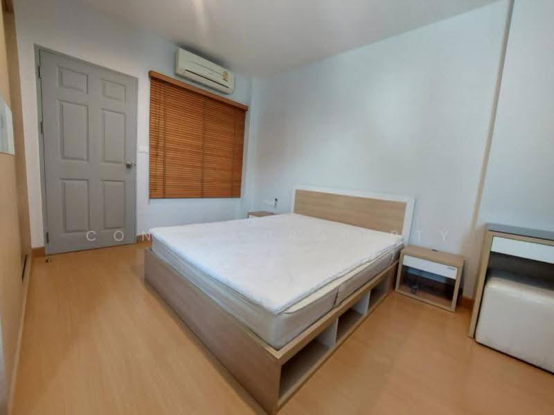Life @ Ratchada-Huai Khwang, Bangkok, 189 Pracharatbamphen Road, Huai Khwang, Bangkok, 1 Bedroom, 40 sqm, Condo For Rent, by Connex Property, 500530384 - DDproperty.com