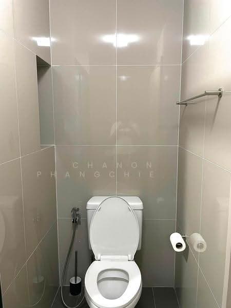 The Base Phetchaburi-Thonglor, Bangkok, Phetchaburi Rd, Bang Kapi, Huai Khwang, Bangkok, 1 Bedroom, 33 sqm, Condo For Rent, by Chanon Phangchienghien, 500530397 - DDproperty.com