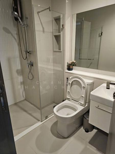 Life Asoke Hype, Bangkok, 339 Chaturathit Rd, Makkasan, Ratchathewi, Bangkok, 1 Bedroom, 32 sqm, Condo For Rent, by Chanon Phangchienghien, 500530399 - DDproperty.com