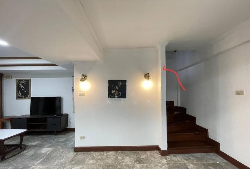 Ekkamai 12, Bangkok, สุขุมวิท63, Khlong Tan Nua, Watthana, Bangkok, 4 Bedrooms, 350 sqm, Townhouse For Rent, by จิตราภรณ์ พิมพ์จันทร์, 500530437 - DDproperty.com