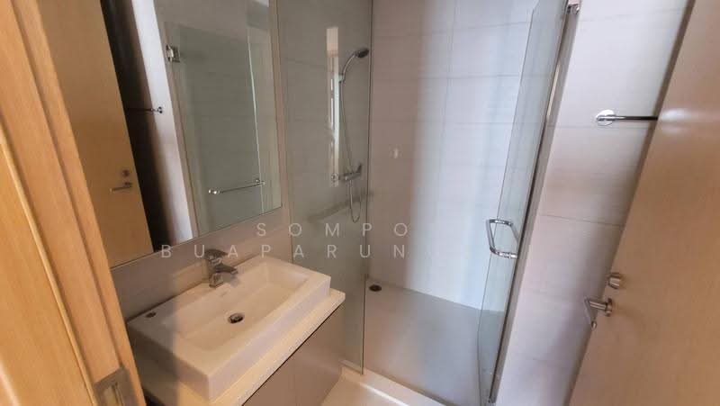 Siri At Sukhumvit, Bangkok, 902 Sukhumvit Road, Phra Kanong, Khlong Toei, Bangkok, 2 Bedrooms, 70 sqm, Condo For Rent, by Sompob Buaparungsri, 500530447 - DDproperty.com