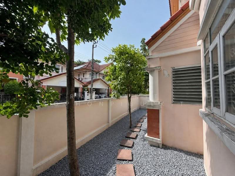 Baan Krongthong Pavilion : บ้านกรองทอง พาวิลเลี่ยน, กรุงเทพ, ซอย หมู่บ้านกรองทองพาวิลเลี่ยน, ประเวศ, กรุงเทพ, 210 ตร.ม., บ้านเดี่ยว ขาย, โดย Ratthakit Sophonpibulkit, 500530492 - DDproperty.com